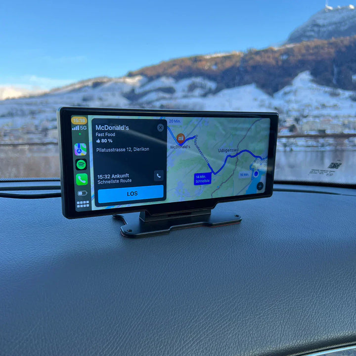 Sprachsteuerung für DrivePlay Pro 2+ Display. Steuern Sie CarPlay/Android Auto Funktionen sicher ohne Ablenkung.