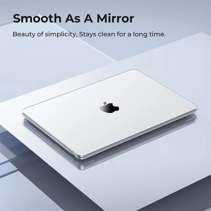 Detailansicht der transparenten MacBook Air/Pro Hülle: Kratzfester, schlanker Schutz für Ihr Notebook.