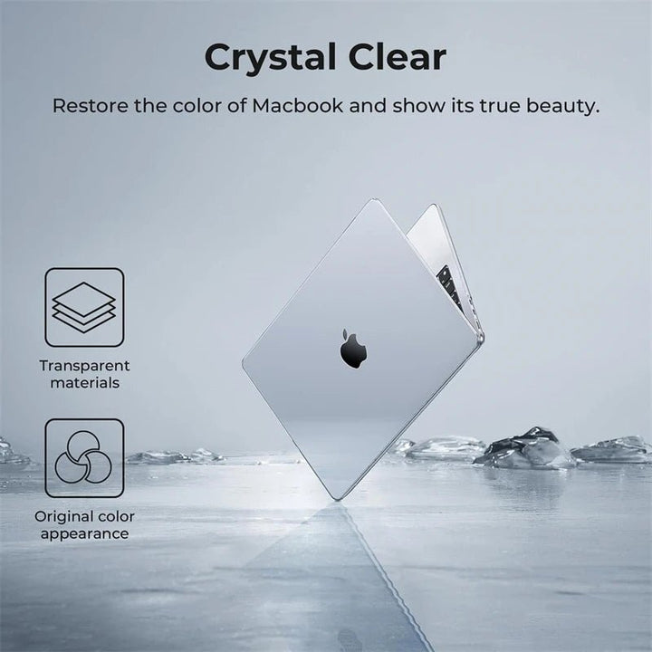 Durchsichtige MacBook Air M2 Hülle von der Seite, präzise Aussparungen für Anschlüsse. Perfekter Schutz.