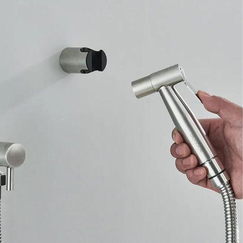 PureFlow Handbrause für optimale Bad-Hygiene & frische Reinigung. Komfortable Bidet-Lösung für Ihr Badezimmer.