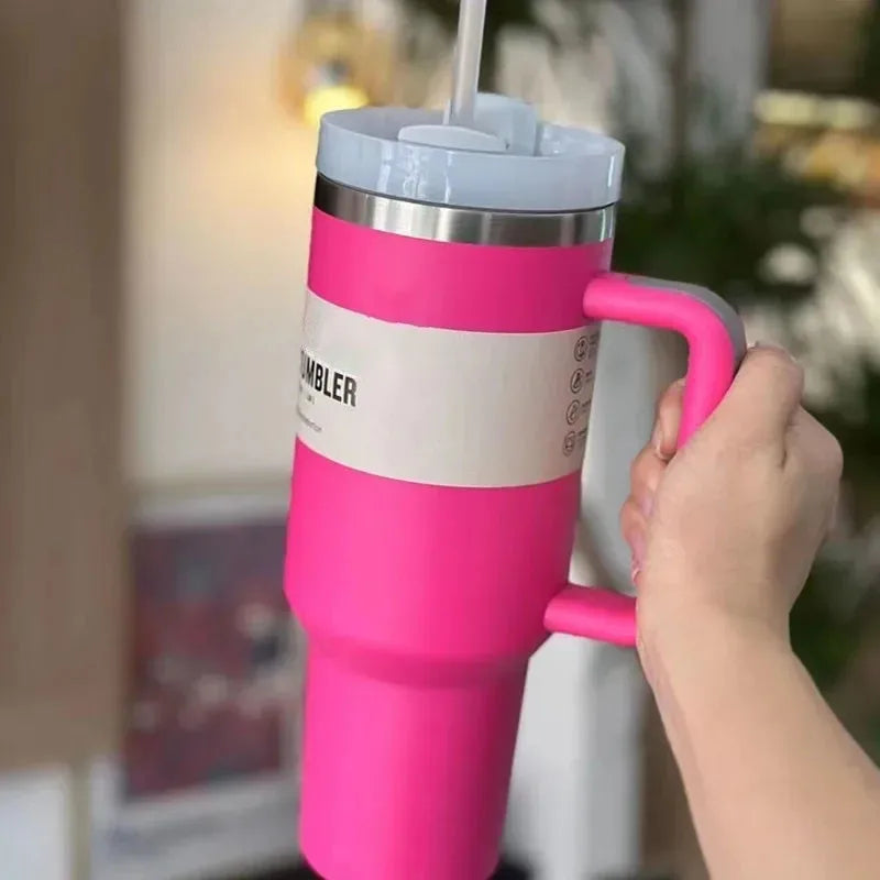 Thermo Trinkbecher aus Edelstahl mit Strohhalm für Heiß- & Kaltgetränke, ideal für Büro & Reise.