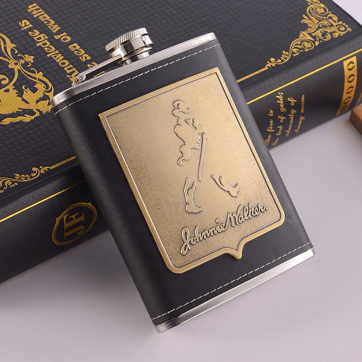 Edelstahl Whisky Hüftflasche in luxuriöser Geschenkverpackung mit Fülltrichter.