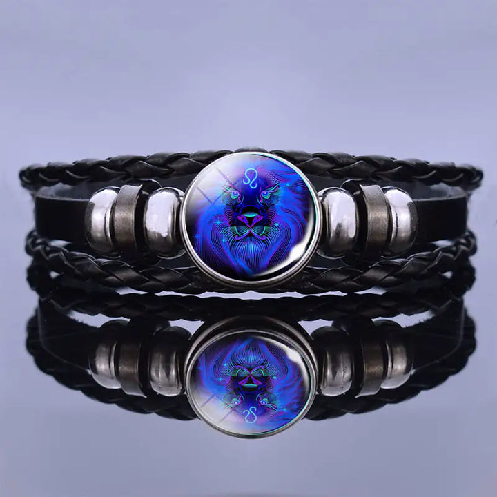Kosmischer Begleiter: Edelstein Armband mit Lapislazuli und Sodalith, ideal für Astrologie-Liebhaber.