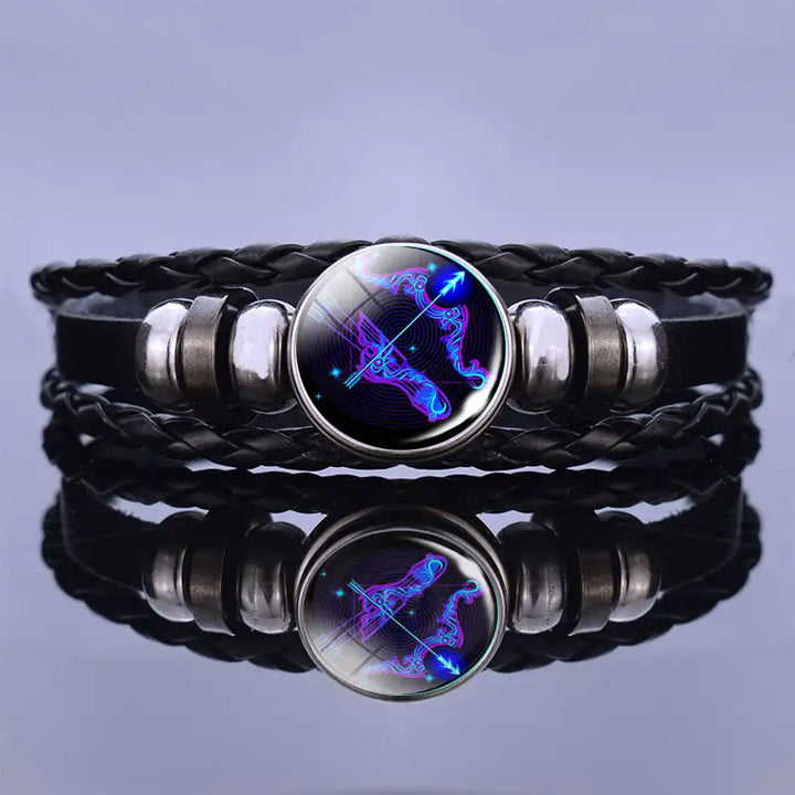 Sternzeichen Schutzarmband mit blauen Edelsteinen, Lapislazuli und Sodalith, handgefertigt.