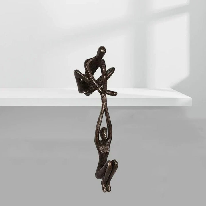 Ausdrucksstarke Bronze-Statue, vereinigt Kunst und Design, ideal zur Aufwertung von Luxus-Innenräumen.