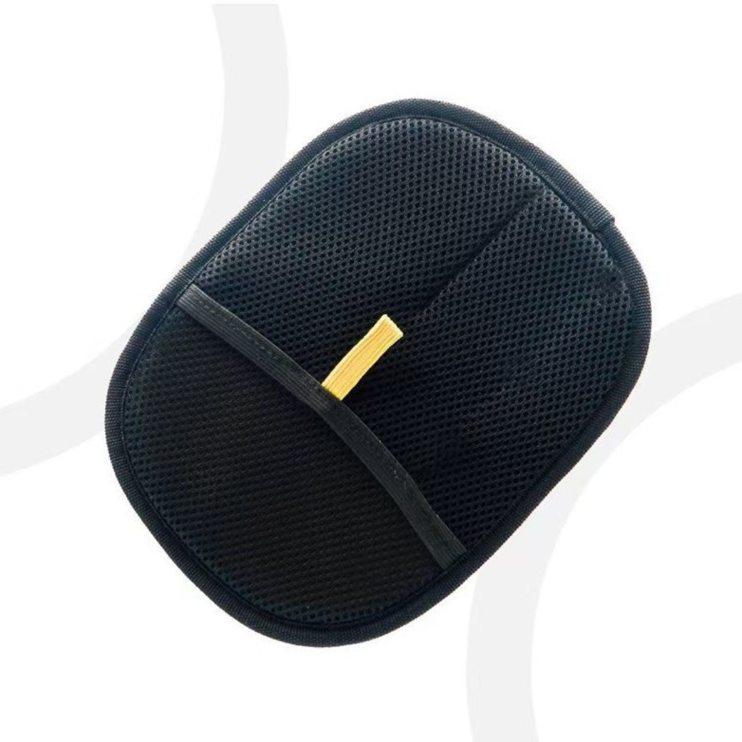 Haustier-Handschuh zur sanften Fellentfernung. Macht Fell glänzend, ideal für Bürsten und Massage von Hund & Katze.