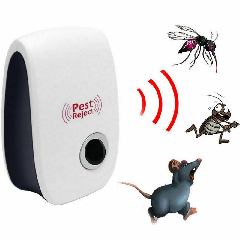 Einfach zu bedienender Ultraschall Mäusevertreiber, der effektiv Mäuse und Ratten aus Ihrem Zuhause vertreibt.