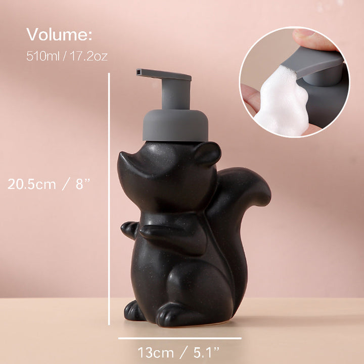 Stilvoller Schaumseifenspender in Eichhörnchen-Form, 510ml, für eine hygienische Handwäsche in Bad & Küche.