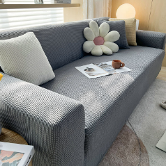 Bequemer und haltbarer Sofaschutz, waschbar und flexibel, für langanhaltende Freude am Sofa.