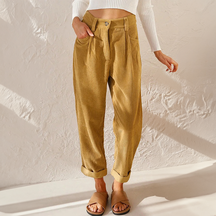 Bequeme, moderne Damenhose, ideal für Freizeit & Alltag, bietet maximale Bewegungsfreiheit und stilvollen Look.