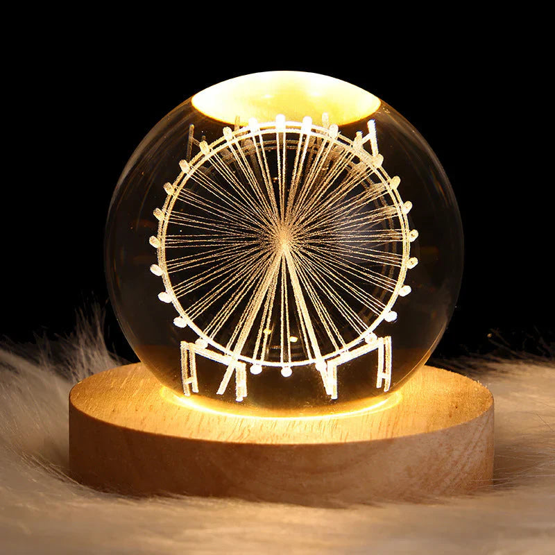 Detailansicht der hochwertigen Kristalllampe, ein stilvolles Wohnaccessoire & Dekolampe mit LED-Technologie.
