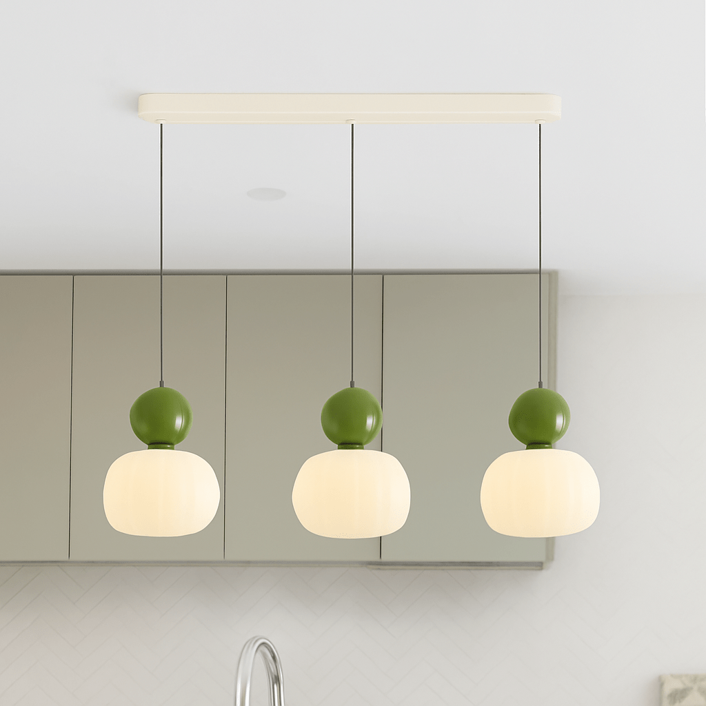 Stilvolle Art Deco Hängelampe als elegante Pendelleuchte. Zeitlose Beleuchtung für Wohn- & Esszimmer.