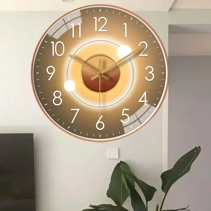 Hochwertige digitale Wanduhr mit klassischem Charme, geräuschlos, aus robustem ABS-Kunststoff gefertigt.