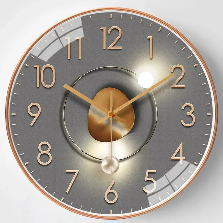 Geräuschlose digitale Wanduhr, elegantes Design, klassische Ästhetik, ideal für ruhige Räume.