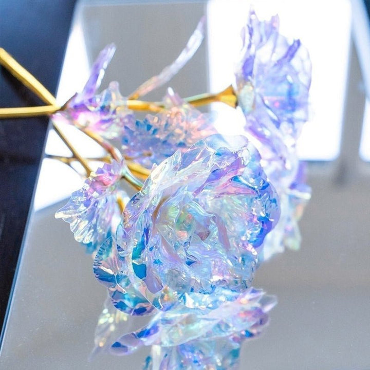 Vergoldete Rose, Symbol der unvergänglichen Liebe, eine exquisite Geschenkidee.