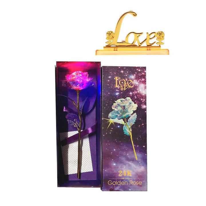 Goldrose, Valentinstag Geschenk, symbolisiert wahre Liebe und ewige Romantik.