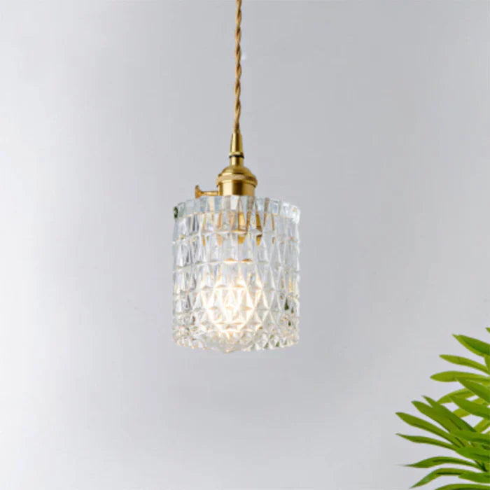 Transparente Glaslampe OpulentGlow, modernes Design, perfekt als Esszimmer-Pendelleuchte.