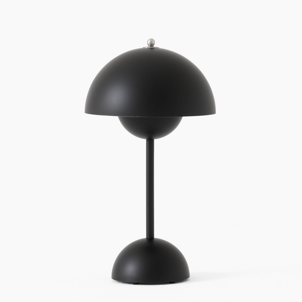 Dimmbare Design Tischlampe (LED) in Schwarz. Kabellose Akzentbeleuchtung für modernes Wohnen.