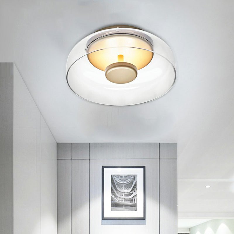 Moderne LED-Deckenleuchte aus Rauchglas oder Bernstein für Flur und Schlafzimmer. Design-Glasleuchte.
