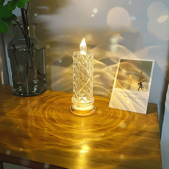 Elegante LED Kristall Kerze; flammenloses Dekolicht schafft sicheres, gemütliches Ambiente für Wohnzimmer & Schlafzimmer.