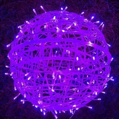 Rattanoptik LED-Lichtkugel, perfekt als Stimmungslicht für Terrasse, Garten und Balkon.