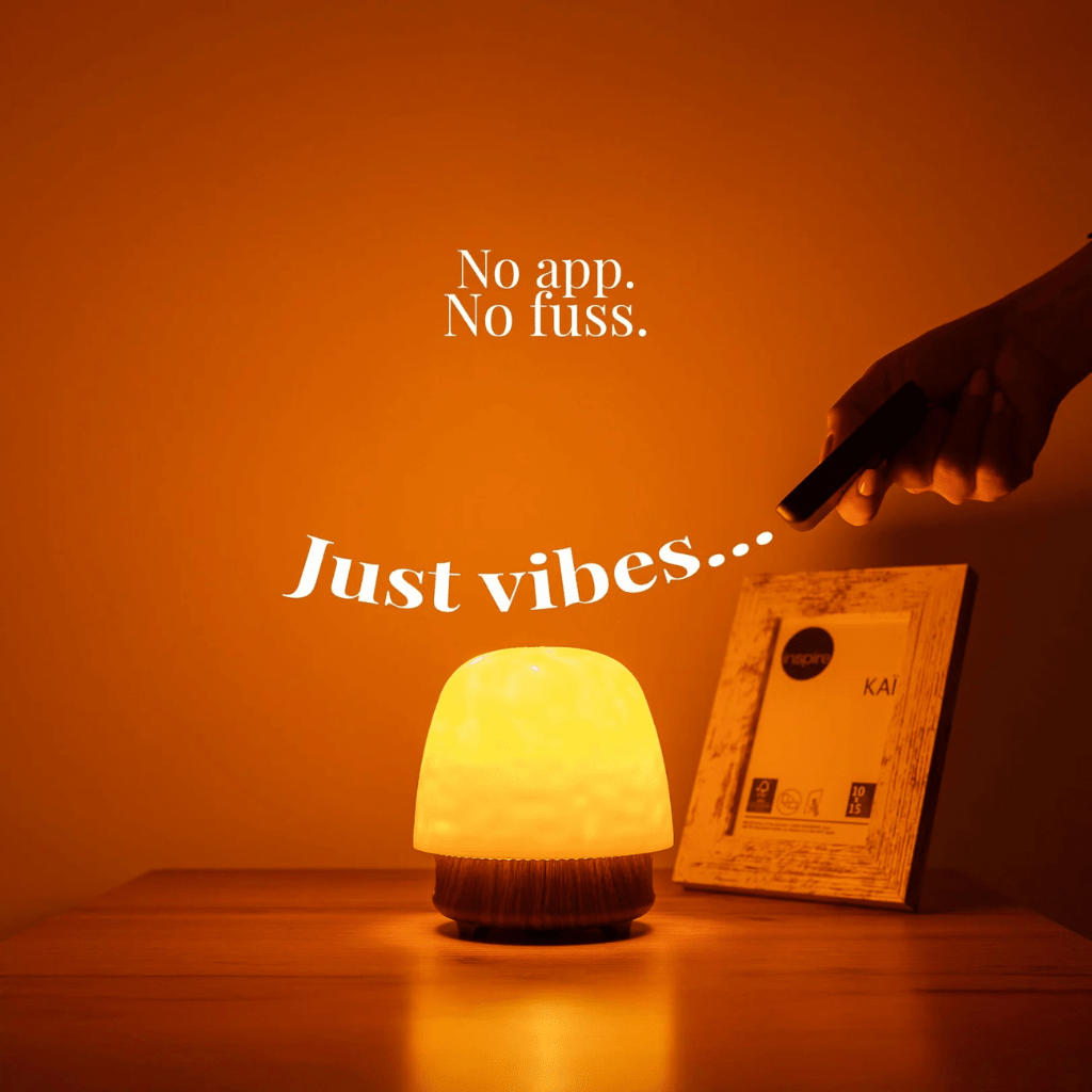 Multifunktionale LED Tischlampe mit Bluetooth Speaker, 16 Farbmodi und Fernbedienung für smartes Wohnen.