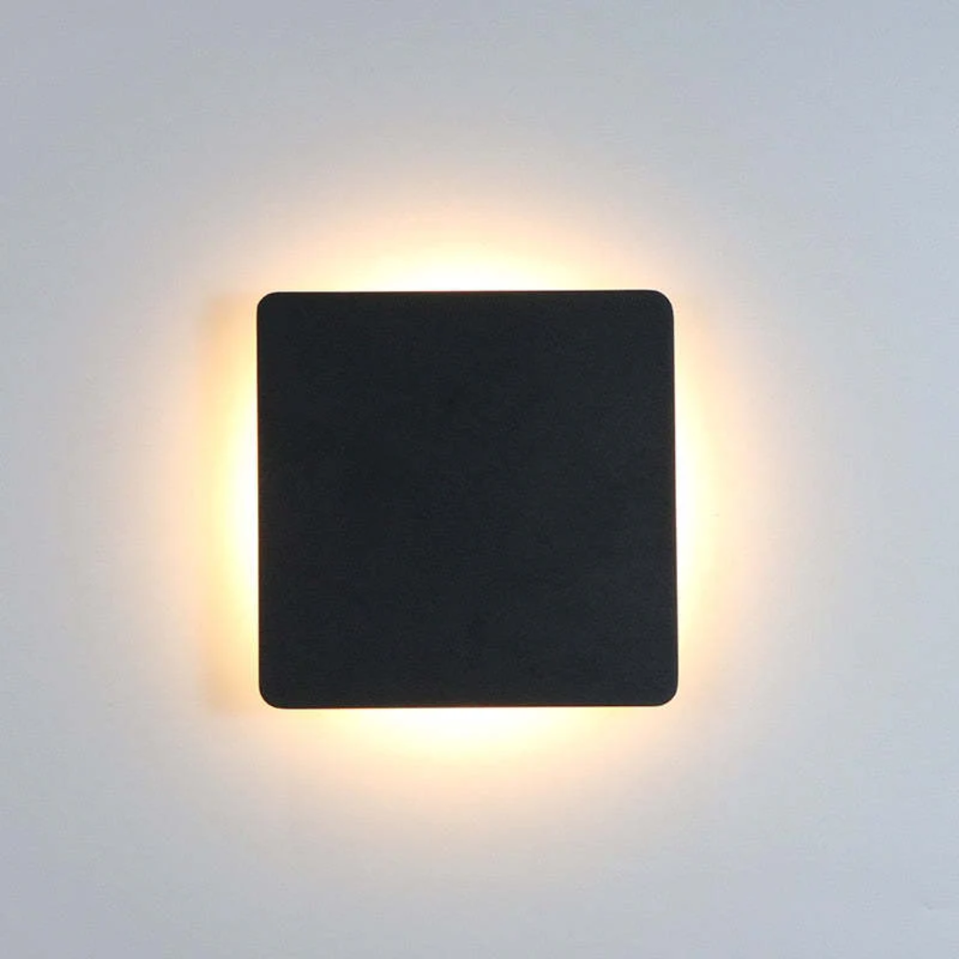 Design-Außenlampe LED, schlankes Profil, ideal für Fassadenbeleuchtung, energieeffizient.