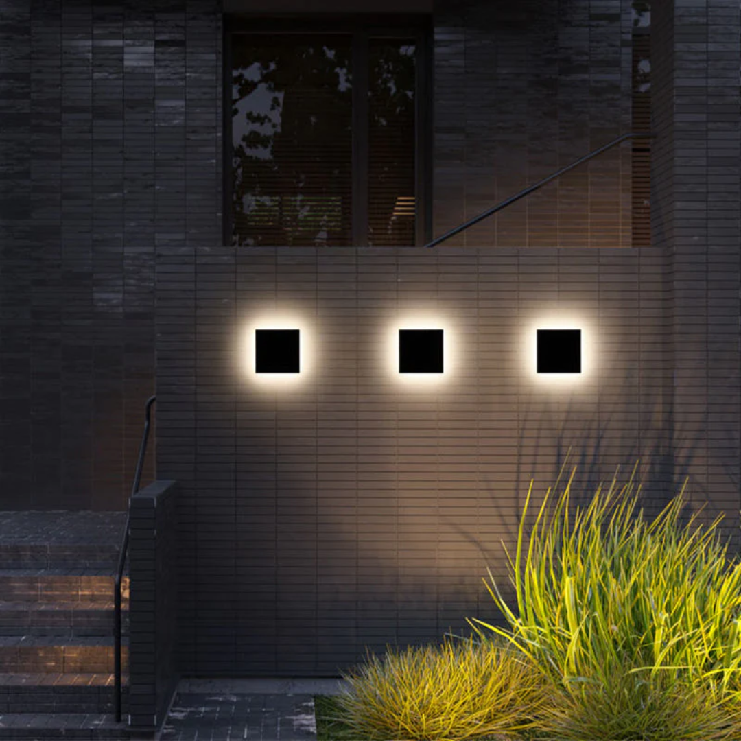 Design-Wandlampe LED für außen, schwarz, elegant, schafft schöne Lichtakzente.