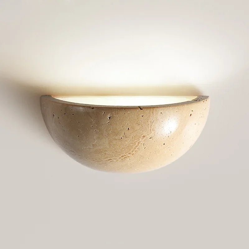 Elegante LED-Lampe in Steinoptik, moderne Designleuchte für angenehme Wohnzimmer-Ambientebeleuchtung.