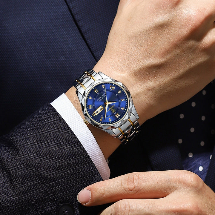LumiSteel Herrenarmbanduhr am Handgelenk, elegantes Edelstahl-Accessoire für jeden Anlass.