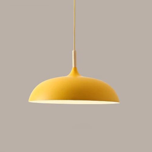 Retro-Kugel-Pendelleuchte in Pastell, aus Metall & Holz. Stilechte Deckenlampe für Wohn- & Esszimmer. Designobjekt.