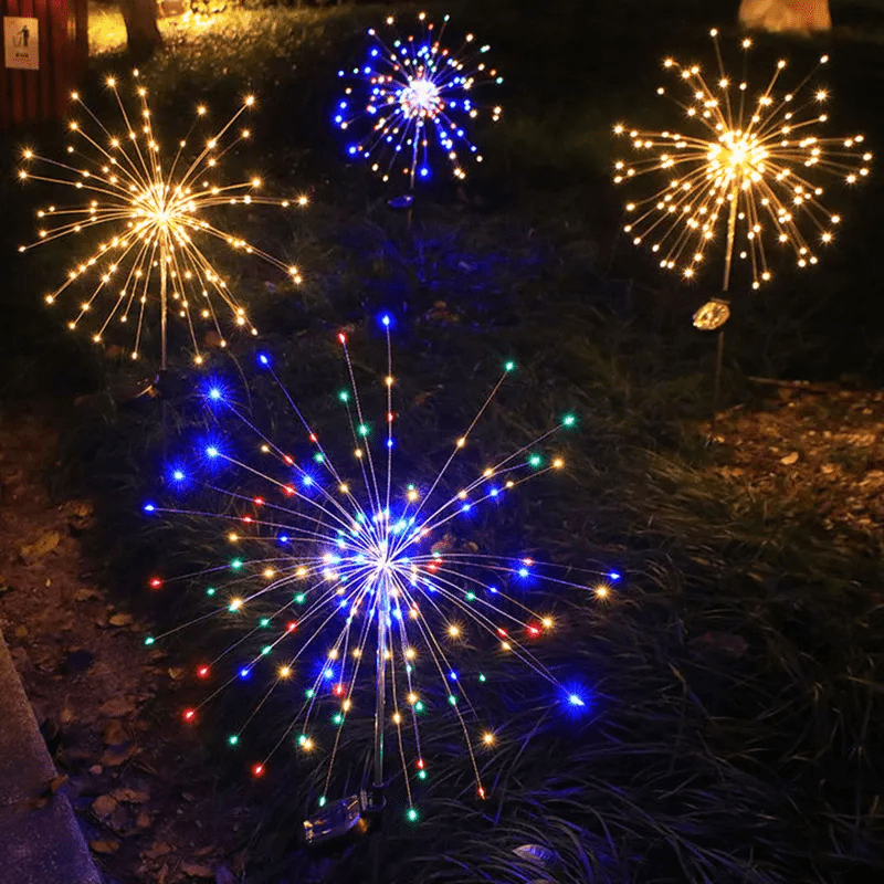 Umweltfreundliche Solar Pfahlleuchte als Feuerwerkslichter, ideal für eine beeindruckende LED Außenbeleuchtung.