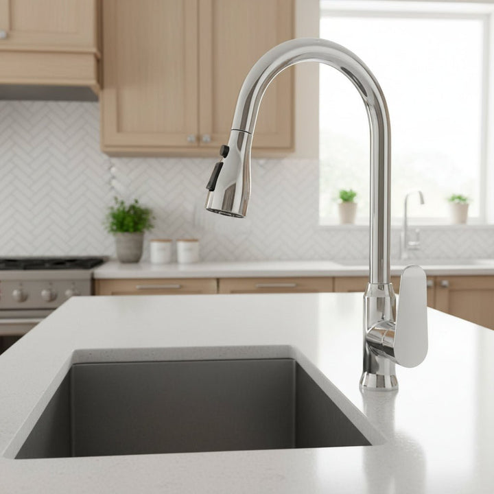 Elegante SWIVELUX Küchenarmatur, ausziehbar, in moderner Edelstahloptik für Ihre Küche.