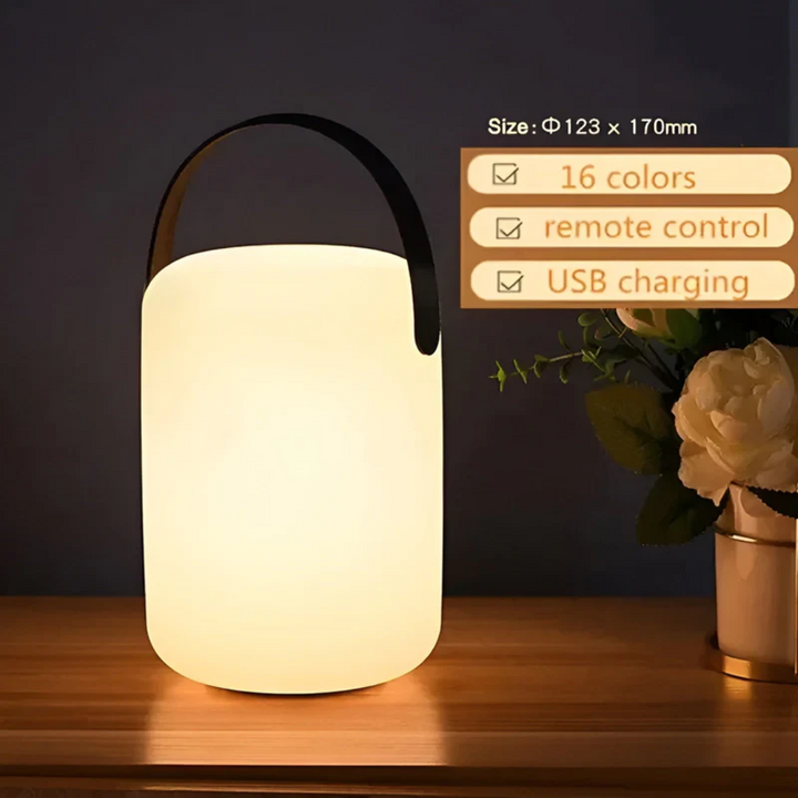 Kompakte kabellose LED-Tischlampe, ideal für flexible Innen- & Außenbeleuchtung, wiederaufladbar.