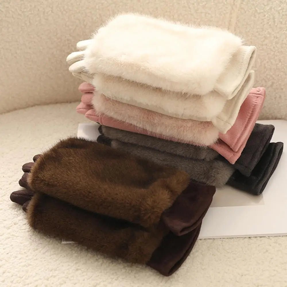 Warme Touchscreen-Handschuhe für Winter, elegant, unisex Design, perfektes Mode-Accessoire & Kälteschutz.