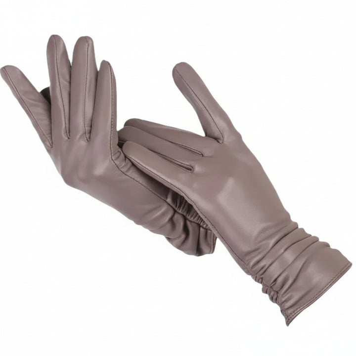 Chic und warm: Elegante Damen-Winterhandschuhe für einen stilvollen Auftritt bei jedem Wetter.