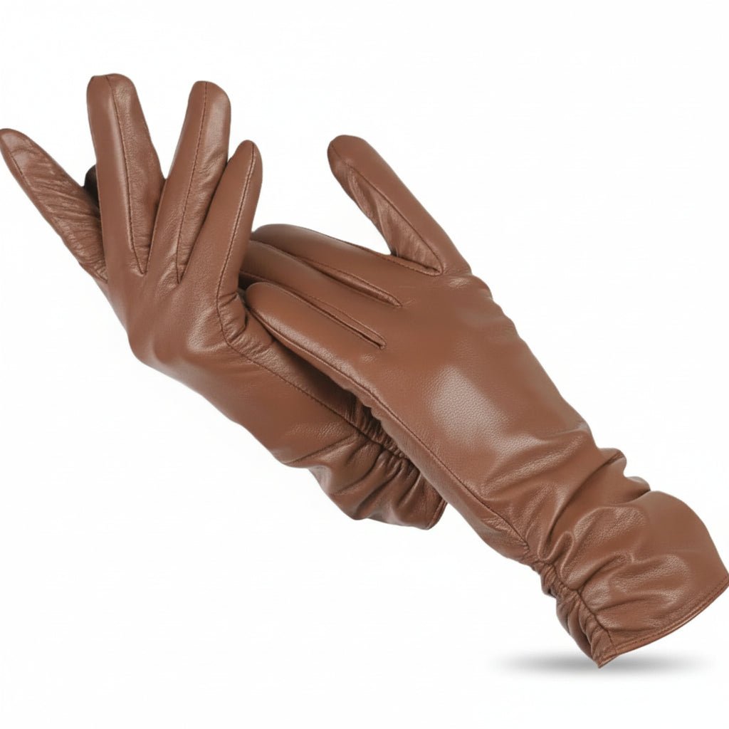 Detailansicht der weichen, warmen Innenfütterung eleganter Damen-Winterhandschuhe für Komfort.