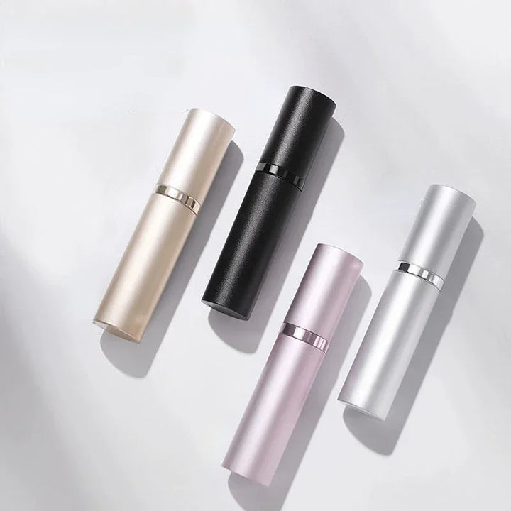 Tragbarer Mini-Duftzerstäuber 5ml, elegant & dicht. Dein Duftbegleiter für jede Reise & Handtasche.