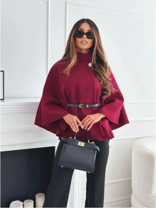 Luxuriöser Damen-Damenmantel als Cape, wärmend & modisch. Ideal für schicke Herbst-Winter-Outfits.