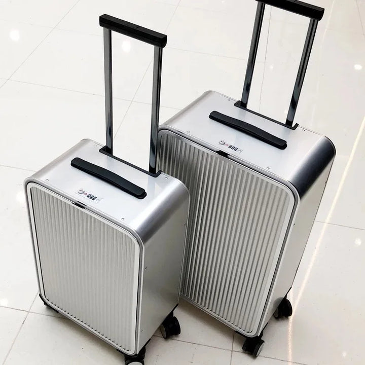 Eleganter Hartschalenkoffer für stilvolles Reisen; robuster Trolley mit 360-Grad-Rollen; sicheres Gepäck.