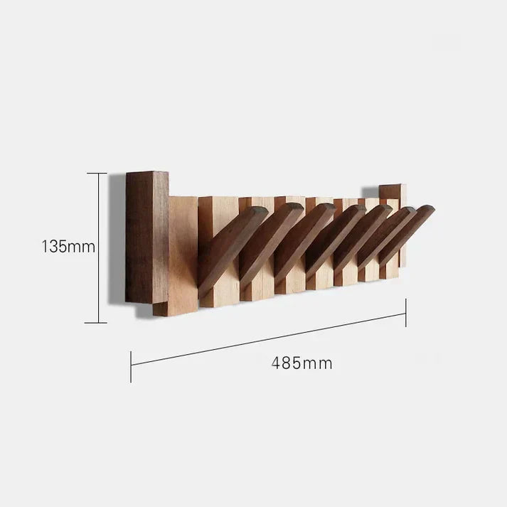 Offener Klavier-Kleiderhaken aus Holz mit Mänteln & Schals, praktische Flur-Aufbewahrung und Design.