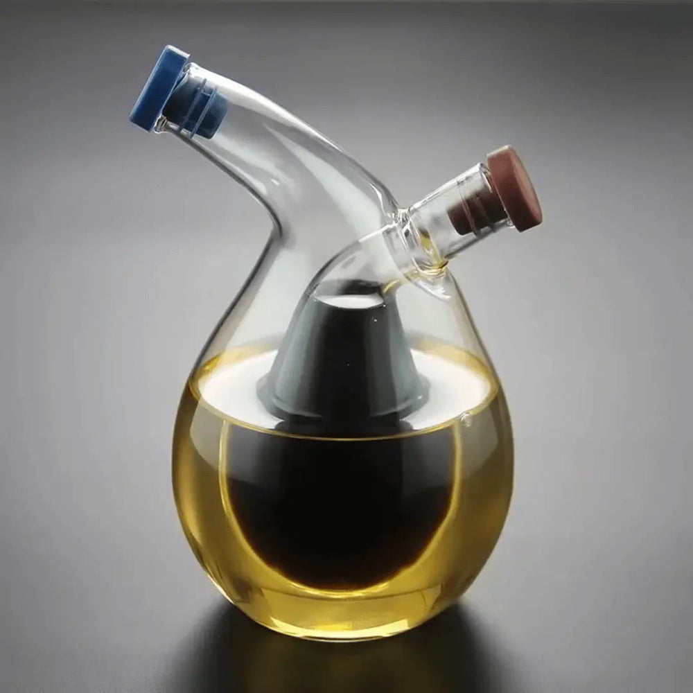 Design-Ölspender und Essigspender aus hochwertigem Glas; moderner Küchenhelfer für Kochen und Salate.