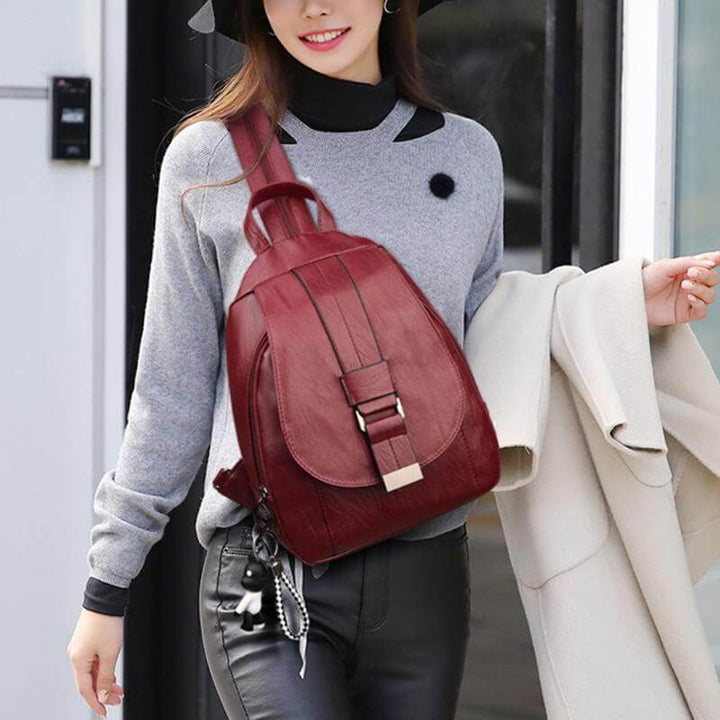 Wasserdichter Damen Lederrucksack mit Diebstahlschutz. Elegant, funktional & aus bestem Echtleder gefertigt.