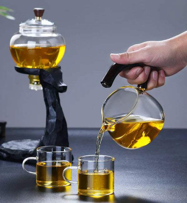 Stilvolles Teeset aus Keramik und Borosilikatglas, magnetisch, perfekt für traditionelle Teezeremonien.