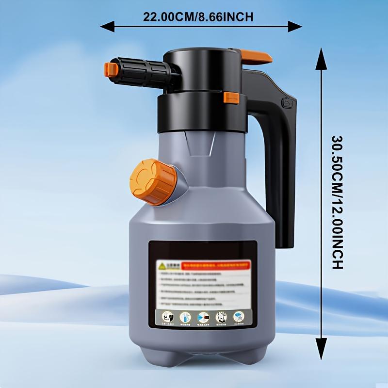 Auto gründlich reinigen mit der 2L elektrischen Schaumsprühflasche für perfekte Autopflege.