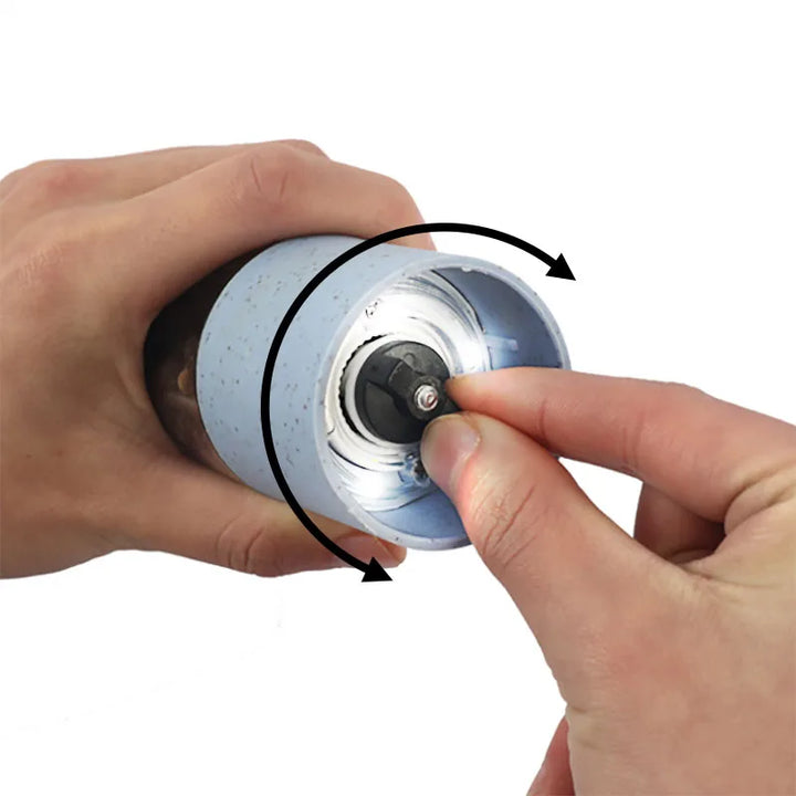 Design-Kräutermühle elektrisch, ein Must-have für jede moderne Küche. Frische Gewürze mühelos mahlen zum Kochen.