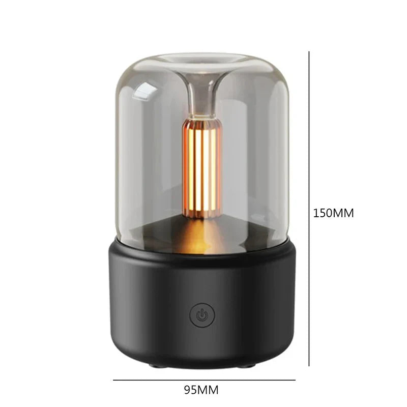 Eleganter schwarzer Aroma-Diffuser & Luftbefeuchter, schafft entspannende Wellness-Atmosphäre im Wohnzimmer zuhause.