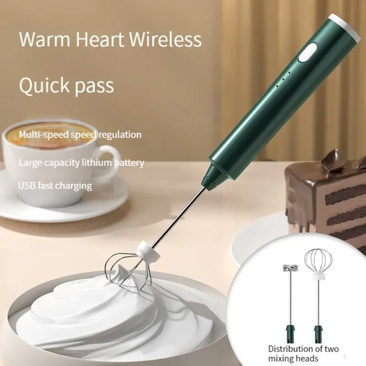 Wiederaufladbarer FROTHORIA Milchaufschäumer mit USB-Anschluss, kabelloses Küchengerät für perfekten Milchschaum.
