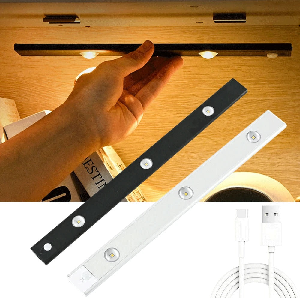 Silberne/schwarze Unterbauleuchte mit LED und Bewegungssensor; magnetisch, dimmbar, ideal als Schrankleuchte.