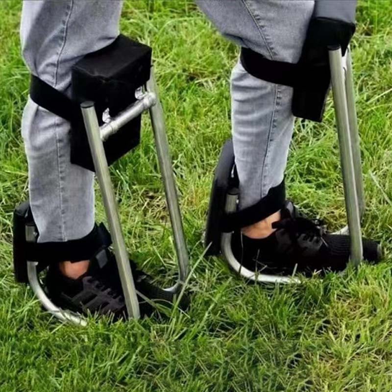 Robuster Kniehocker für Gartenarbeit; bietet Knieschutz und Polsterung, ideal für rückenfreundliches Gärtnern.